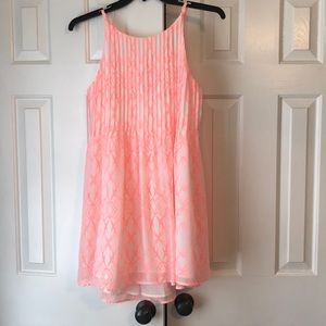 Fun flirty summer dress size M